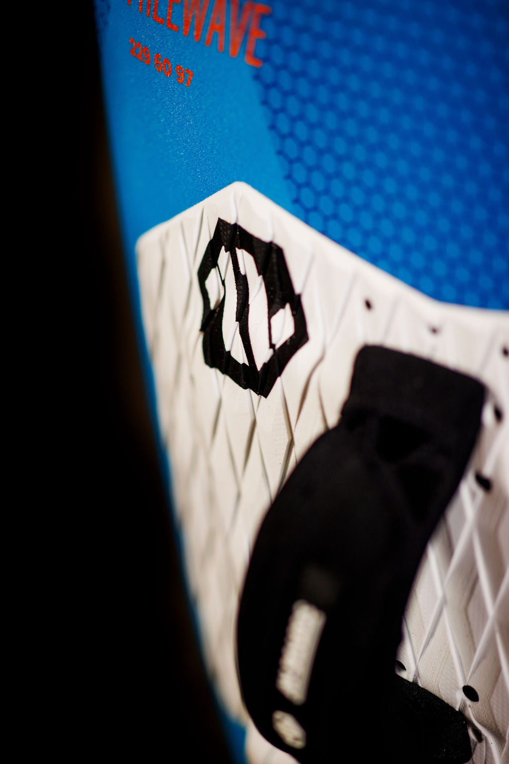 Nytro Carbon Freewave 2025